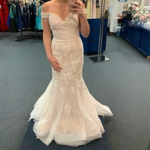 Brand New Bridal Gown Prom Gown Pageant Gown